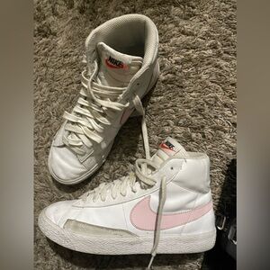 Nike Blazer Shoes